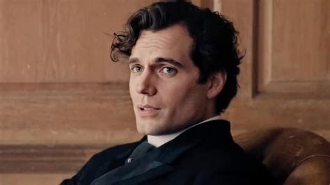 Exclusive: Henry Cavill Eyed For Captain Britain In Captain America ...