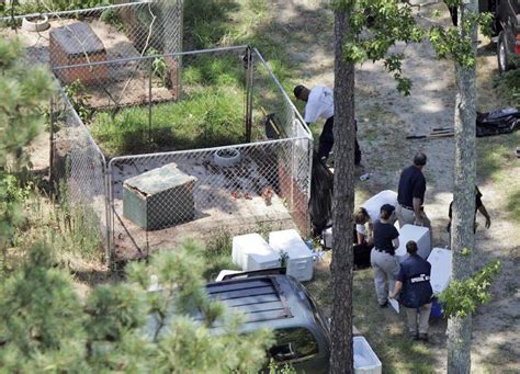 Feds detail alleged dogfighting operation at Vick property - Statesboro ...