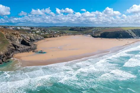 Mawgan Porth Beach Guide | Plan your visit to Cornwall