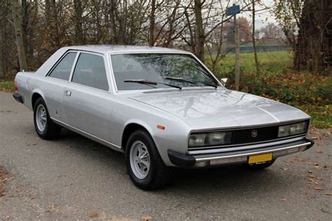 auto cars center: Fiat 130 Coupe