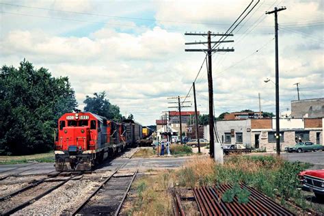 Grand Trunk Western Railroad by John F. Bjorklund – Center for Railroad ...