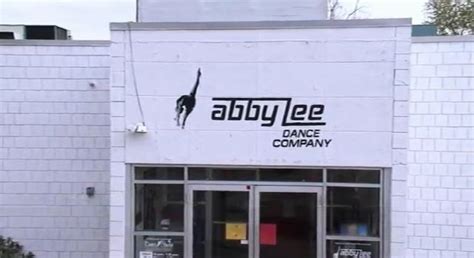 Abby lee miller dance studio | Dance moms!!:)