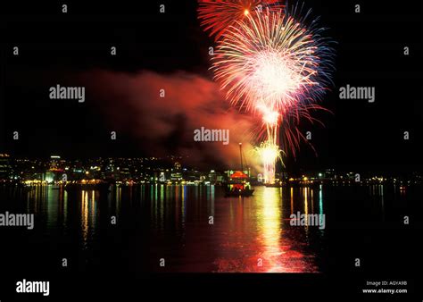 Millennium fireworks Wellington Harbour North Island New Zealand eye35 ...