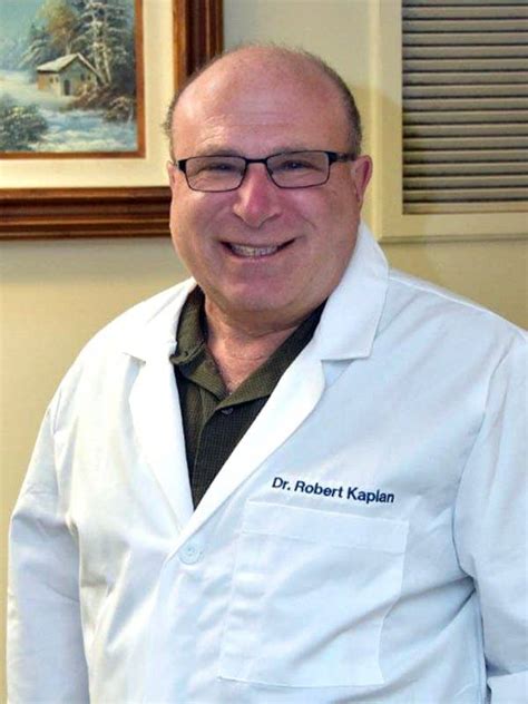 dr-kaplan-bio - Twin Rivers Podiatry - Easton