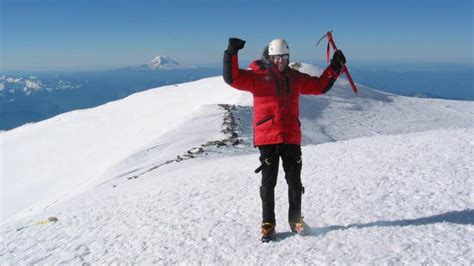 Mount Rainier Climbing Routes - Myvuhub.com