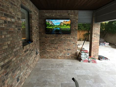 Outdoor TV Installation – Audio Visual Up