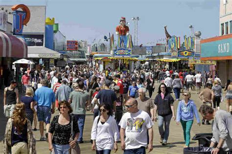 New Jersey Governor Vows To Rebuild Fire-Ravaged Boardwalk : The Two ...