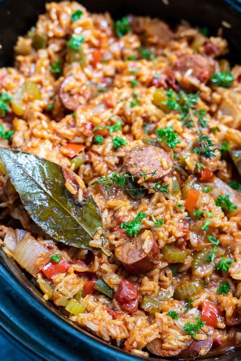 CHICKEN + SAUSAGE SLOW COOKER JAMBALAYA - WonkyWonderful