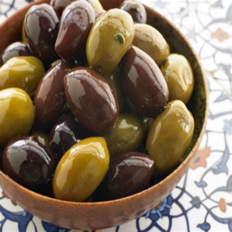 Olives 101: Nutrition Facts and Health Benefits