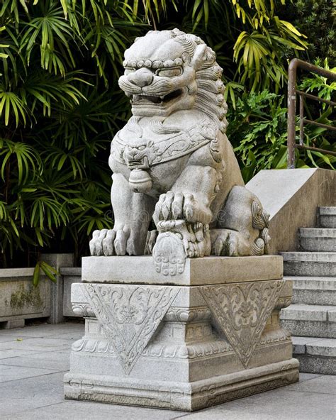 Traditional Chinese Stone Lion, Chinese Guardian Lion Statue, Chinese Imperial Lion with ...