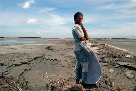 Bangladeshis are confronting climate change and how! - Chaaipani