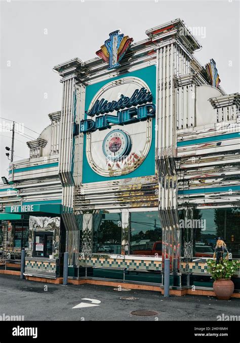 Marietta diner entrance hi-res stock photography and images - Alamy