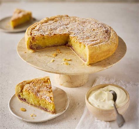 Lemon drizzle sponge pudding - BBC Good Food Middle East