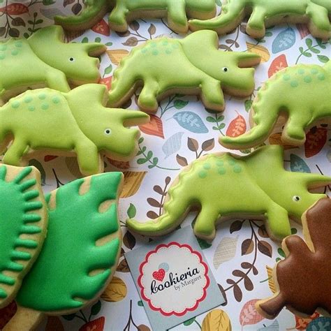 https://www.facebook.com/margaret.viviancotrim?fref=photo | Birthday cookies, Dinosaur cookies ...