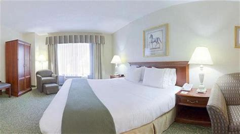 Discount Coupon for Holiday Inn Express And Suites in Hagerstown, Maryland - Save Money!