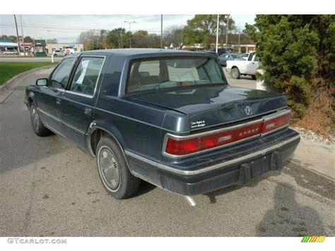 1989 Dodge Dynasty - Information and photos - MOMENTcar