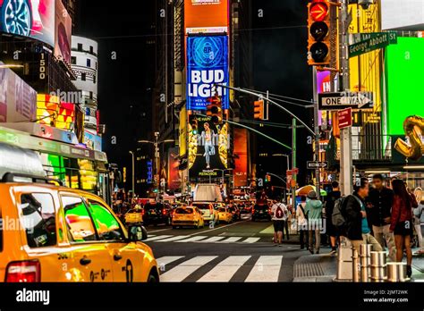 Night view of the New York Times Square (TimesSquare Stock Photo - Alamy