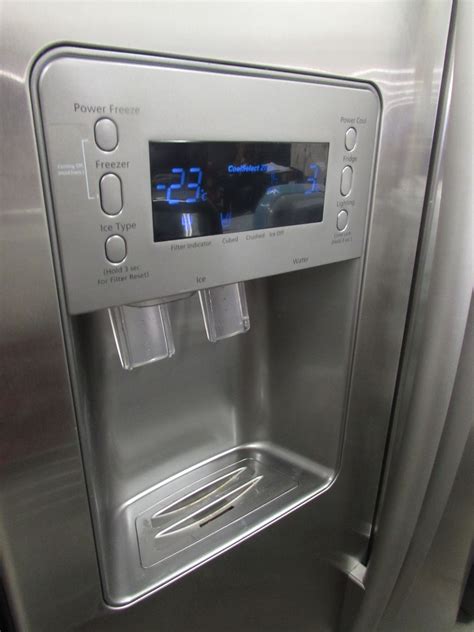 SAMSUNG SS DOUBLE DOOR FRIDGE WITH WATER & ICE DISPENSER MODEL ...