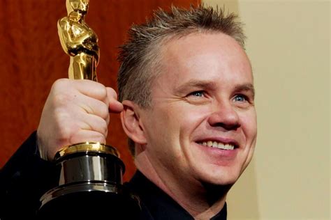 Oscars Rewind -- 2004: Tim Robbins stands tall(est) with win