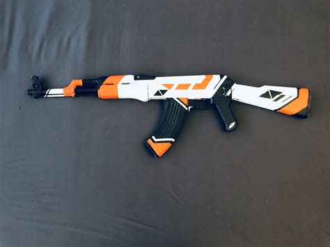 I finally finished my AK-47 Asiimov. I hope you like it! : r/GlobalOffensive