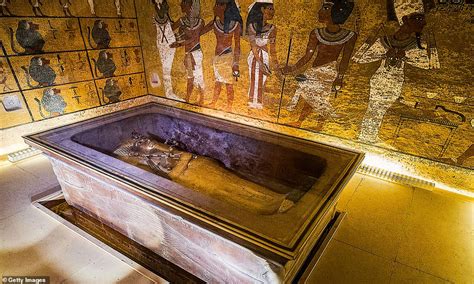 Hidden chambers found at the 3,400-year-old tomb of Tutankhamun ...