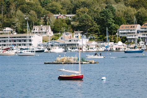 Boothbay: Lighthouses & Islands Harbor Cruise | GetYourGuide