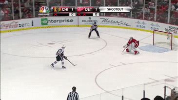 GIF: Patrick Kane Scores Shootout Goal vs. Red Wings | Gifrific