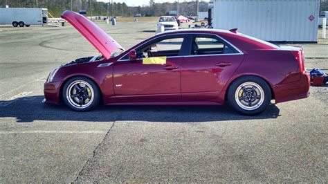 2009 Cadillac CTS-V 1/4 mile trap speeds 0-60 - DragTimes.com