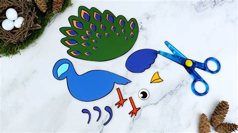 Free Printable Peacock Craft with Peacock Template