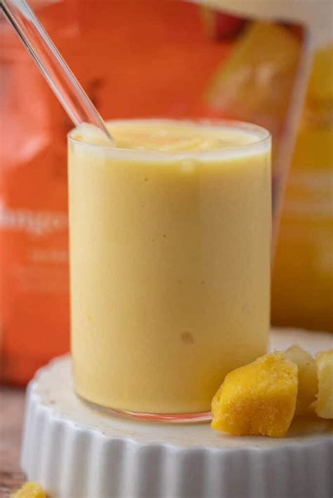 McDonald's mango pineapple smoothie - Lifestyle of a Foodie