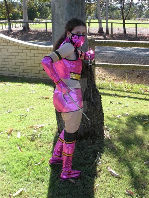 Mortal Kombat 9 Mileena Cosplay 3 by 2195Razielim on DeviantArt