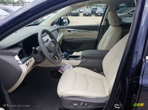 Cirrus Interior 2019 Cadillac XT5 Luxury AWD Photo #128180209 ...