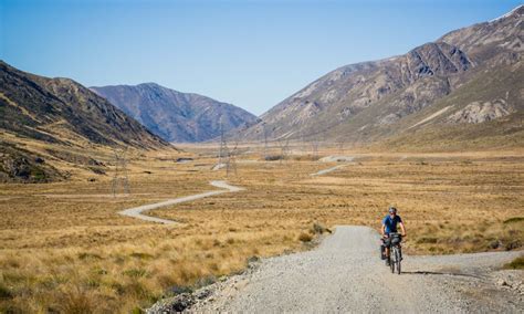 Cycling New Zealand's Otago Central Rail Trail | Wanderlust