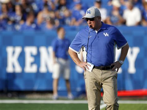 Live at noon | Mark Stoops UK press conference | USA TODAY Sports