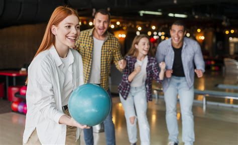 Parties & Events – Skylanes Bowling Center