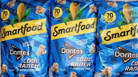 We Tried Smartfood Doritos Cool Ranch Popcorn. Cool Your Expectations.