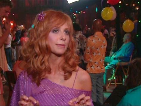 Sarah Michelle Gellar images Behind the scenes of scooby doo screencap wallpaper and background ...