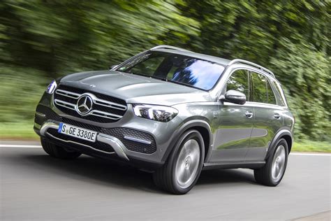 Mercedes Benz Gle / Mercedes-Benz GLE 350 de 4Matic rijdt bijna 100 ...