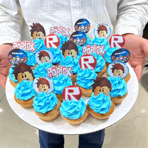 Roblox Boy Cupcake: Level Up Your Party with this Fun Treat