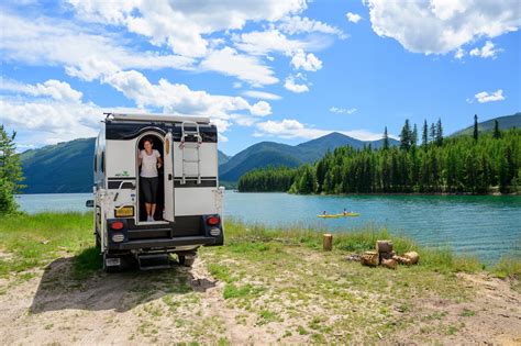 Book Your Perfect RV Campsite With These Apps and Websites