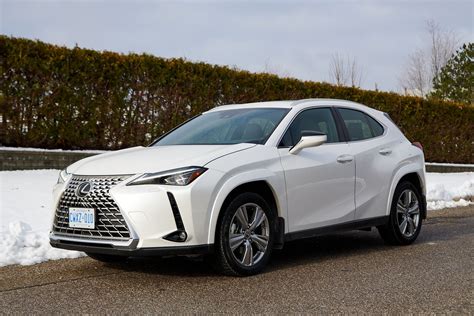 2023 Lexus UX 250h Hybrid SUV Review - Pedfire