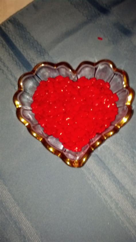 Heart shaped glass/crystal candy dish with gold leaf decoration around the top. | Candy dishes ...