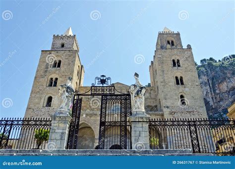 The Cathedral of Cefalu stock image. Image of church - 26631767