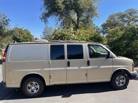 2006 Chevrolet Express 1500 AWD - Vanlife Trader