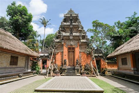 Puri Saren Agung is the palace of the Ubud royal family, making it one ...