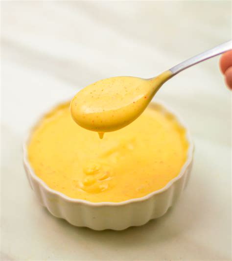 Honey Mustard Sauce (5 Minute Dipping Sauce) - Flavours Treat