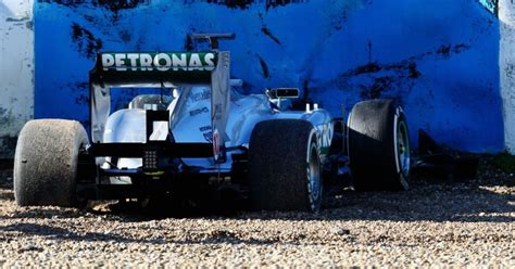 Formula 1: Lewis Hamilton suffers 160mph crash on Mercedes testing debut - Mirror Online