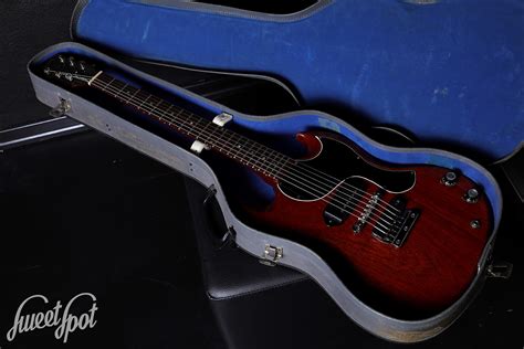 1965 SG Junior Cherry Red - Sweetspot Guitars | English