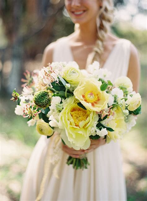 20 Yellow Wedding Bouquets to Brighten Up Your Big Day | Yellow wedding bouquet, Peony bouquet ...