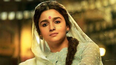 Gangubai Kathiawadi | Official Teaser | Sanjay Leela Bhansali, Alia Bhatt | Video Trailer ...